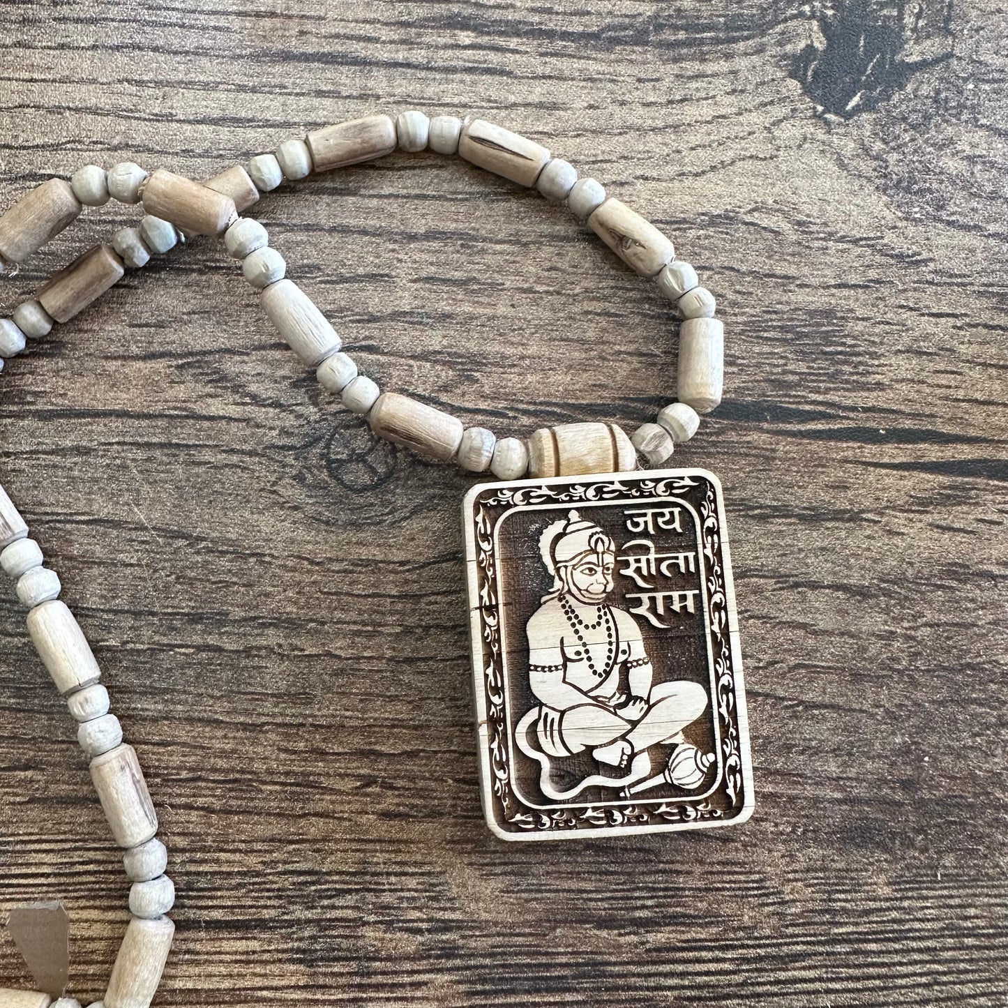 Hanuman Tulsi mala (locket+ mala Tulsi)