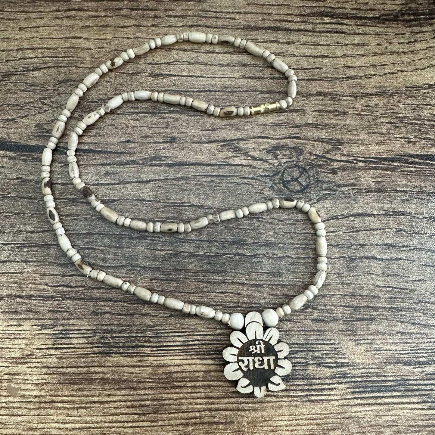 Shri radha flower mala 1 round