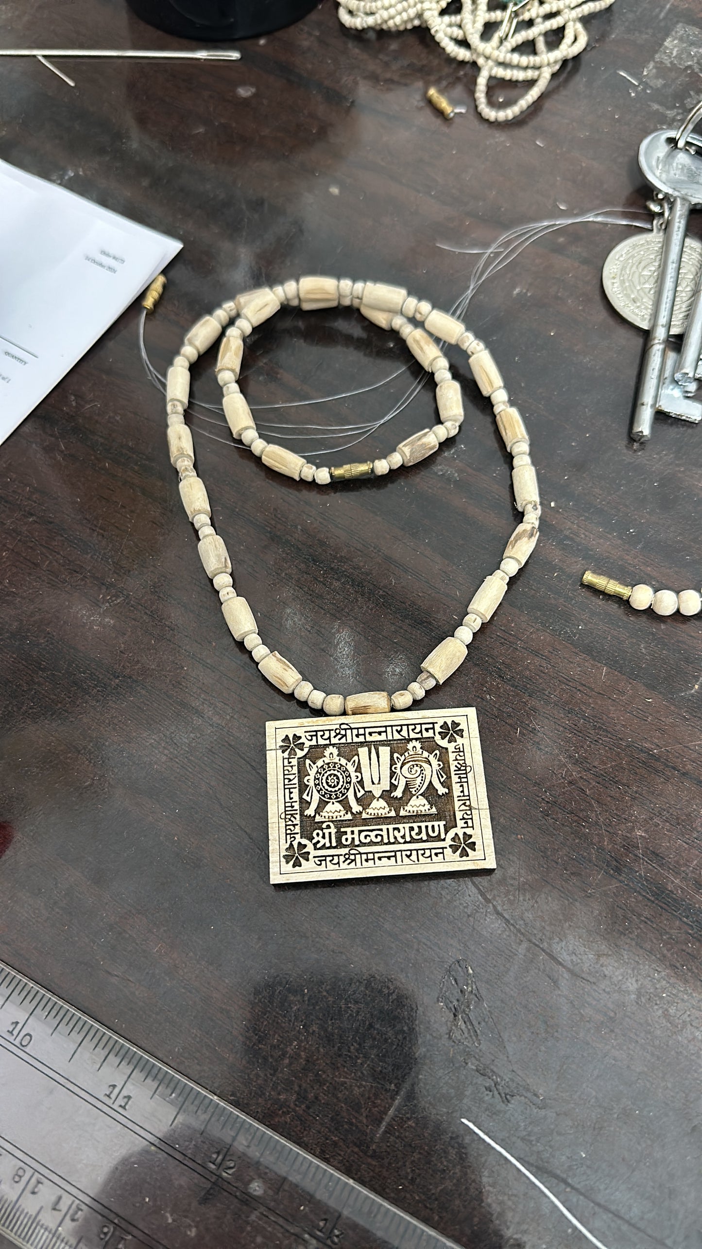 Shri man narayan tulsi mala