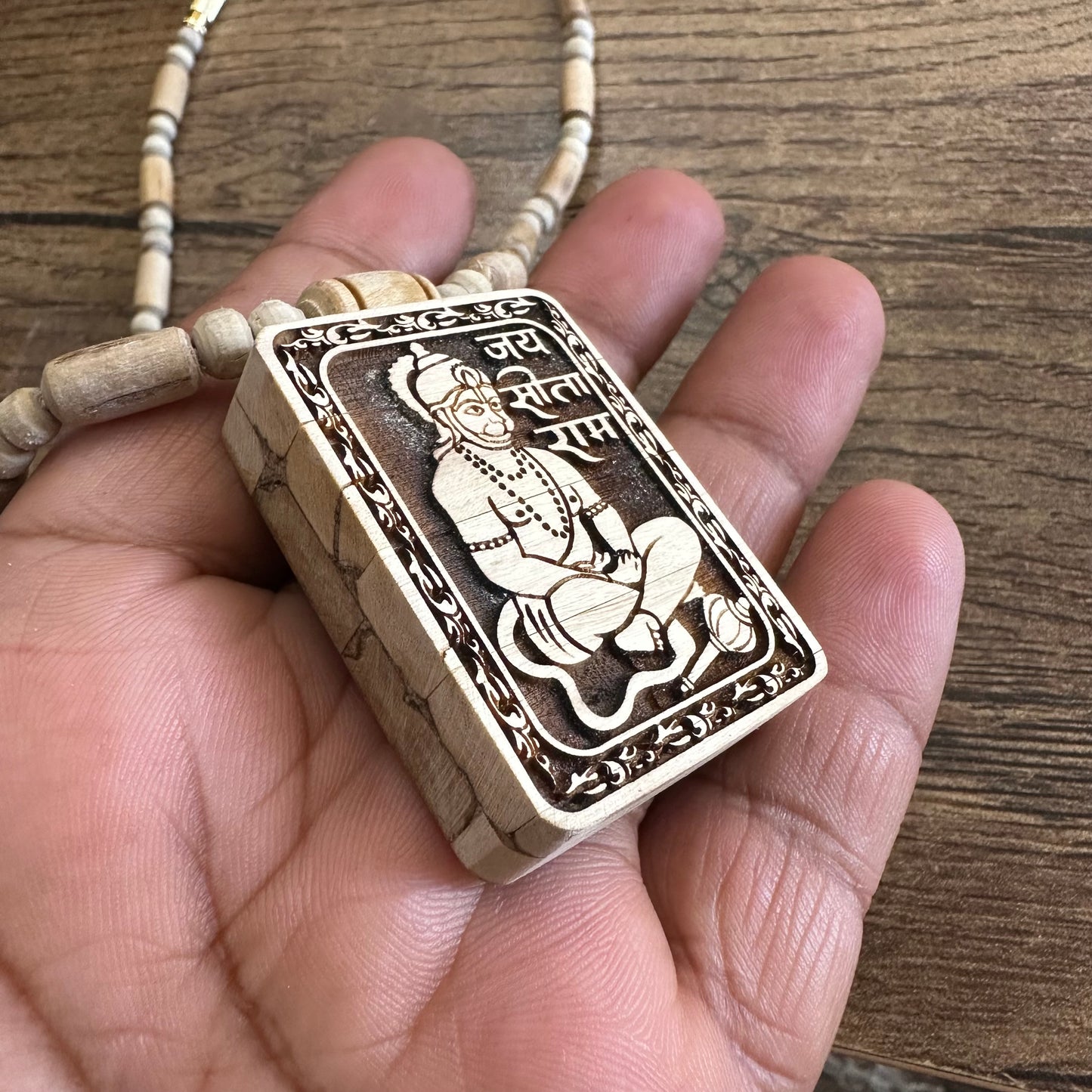 Hanuman Tulsi mala (locket+ mala Tulsi)